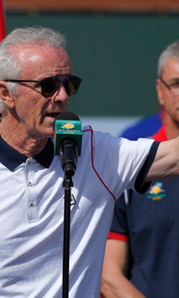 Tennis tourney director quits after criticizing women pros